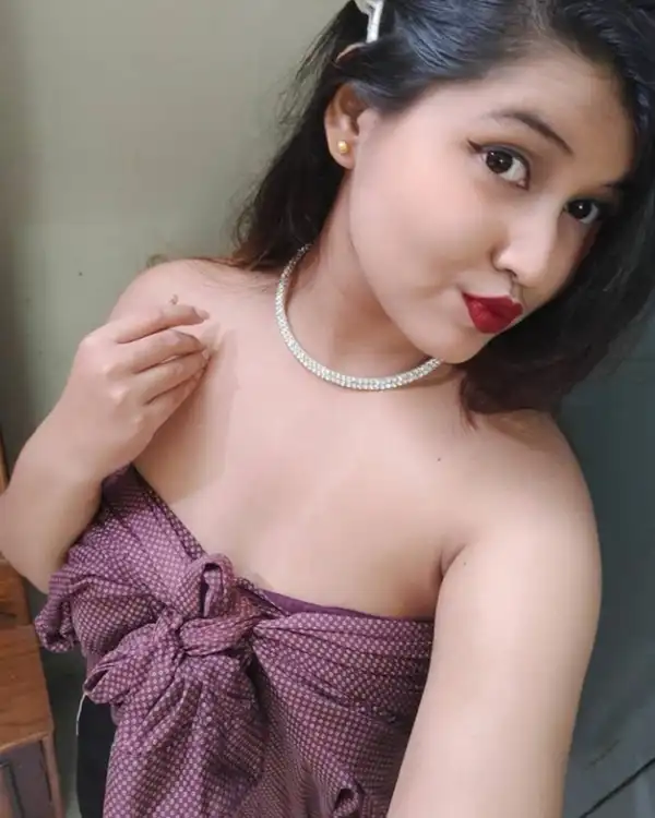 Megha Noida escort service
